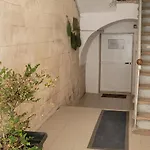 Daire Brigata Regina 88 Bari