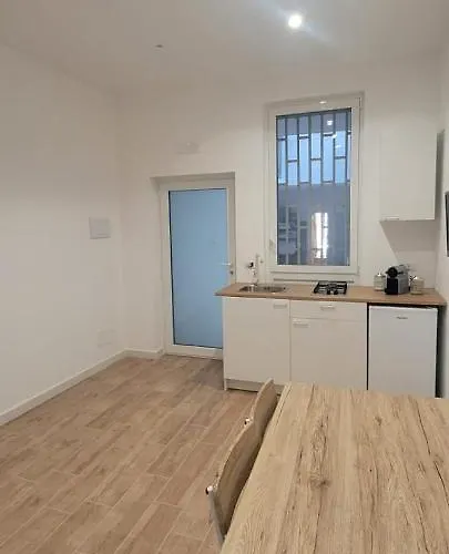 Lägenhet Brigata Regina 88 Bari