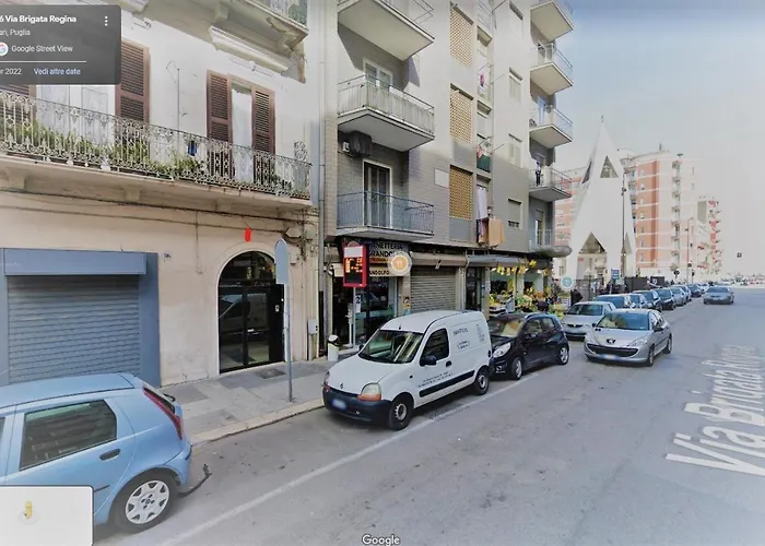 Brigata Regina 88 Lägenhet Bari